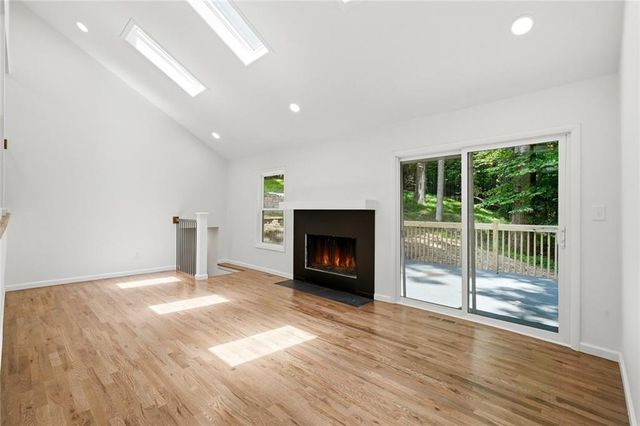 9210 Martin Road, Roswell, GA 30076