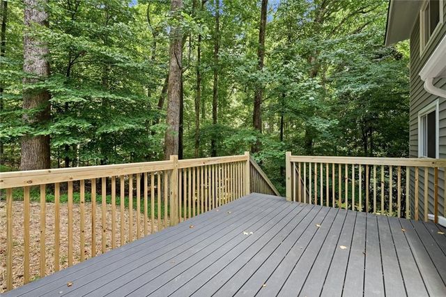 9210 Martin Road, Roswell, GA 30076