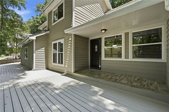 9210 Martin Road, Roswell, GA 30076