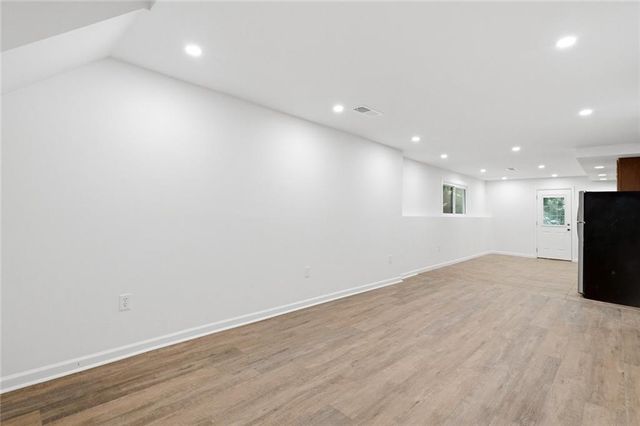 9210 Martin Road, Roswell, GA 30076
