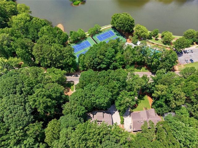 9210 Martin Road, Roswell, GA 30076