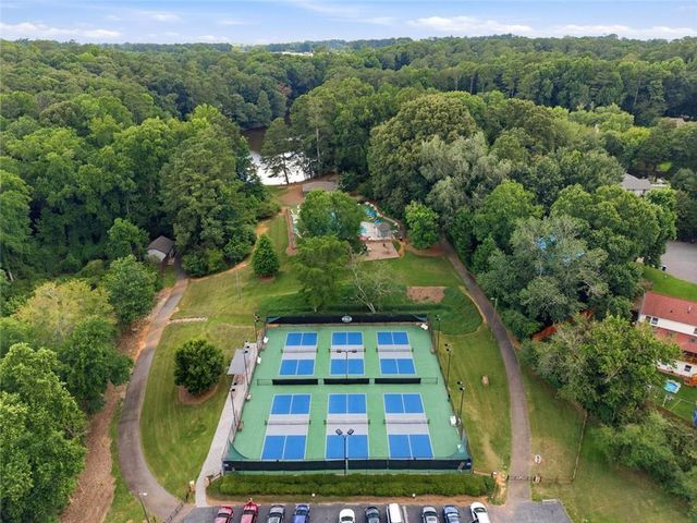9210 Martin Road, Roswell, GA 30076