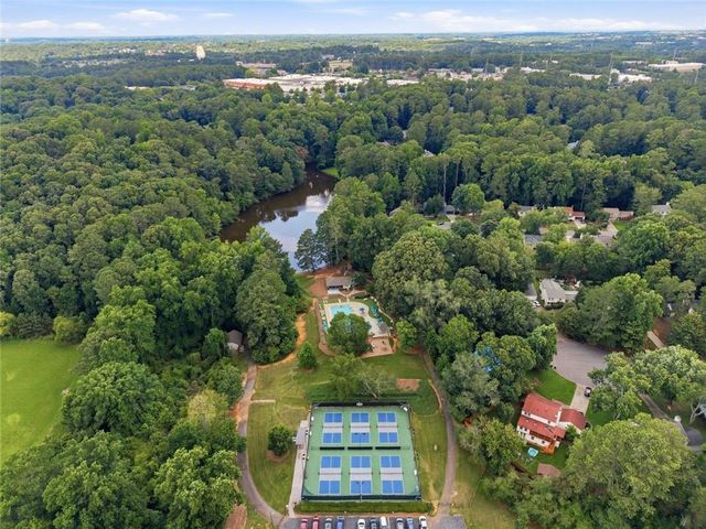 9210 Martin Road, Roswell, GA 30076
