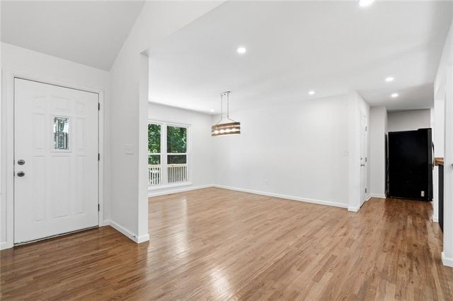 9210 Martin Road, Roswell, GA 30076