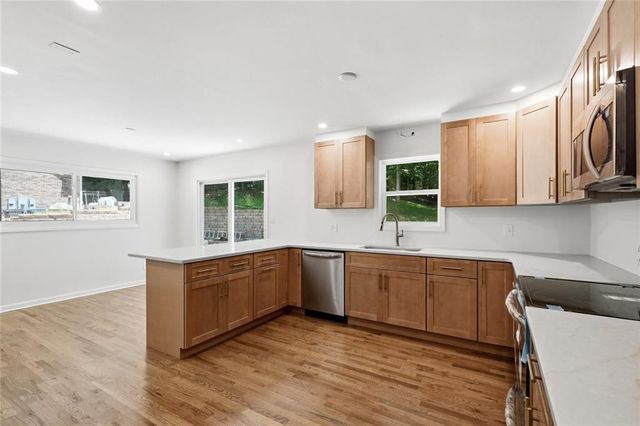9210 Martin Road, Roswell, GA 30076