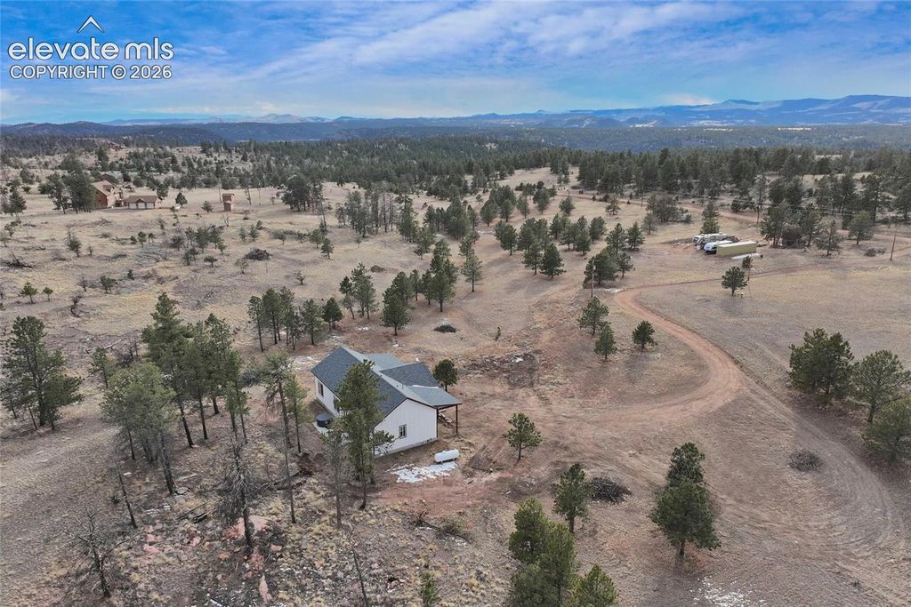 526 Irwin Drive, Florissant, CO 80816 — photo 2