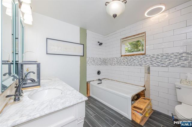 55 Park Avenue, Hillsdale, NJ 07642