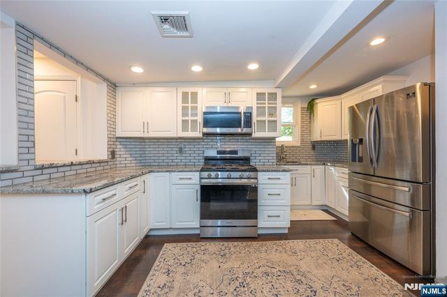 55 Park Avenue, Hillsdale, NJ 07642