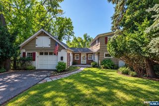 55 Park Avenue, Hillsdale, NJ 07642