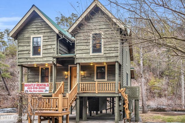 1667 Cherohala Skyway, Tellico Plains, TN 37385