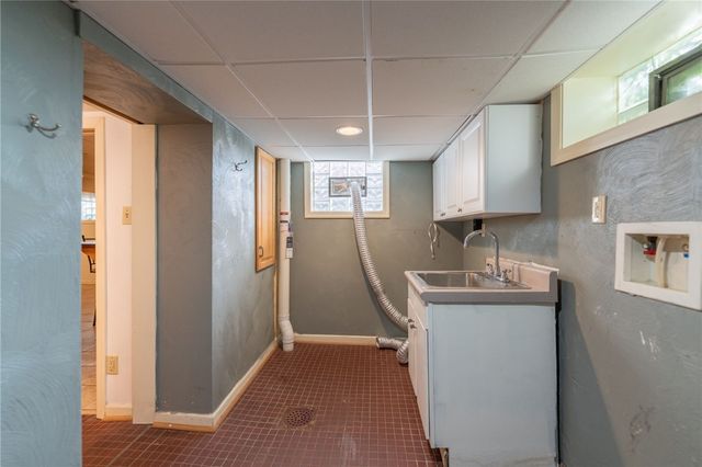 1503 Pacific Ave, Harrison Twp, PA 15065