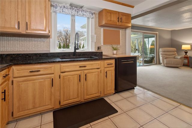 80 Ripplewood Drive, Greece, NY 14616