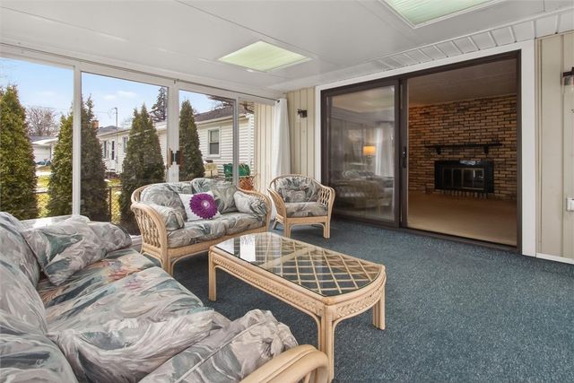 80 Ripplewood Drive, Greece, NY 14616