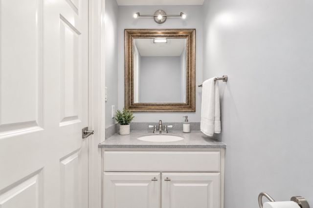 121 Nonantum St A, Boston, MA 02135