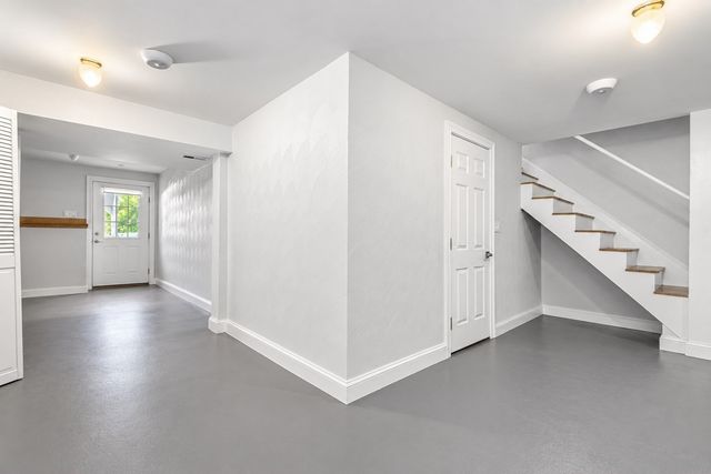 121 Nonantum St A, Boston, MA 02135