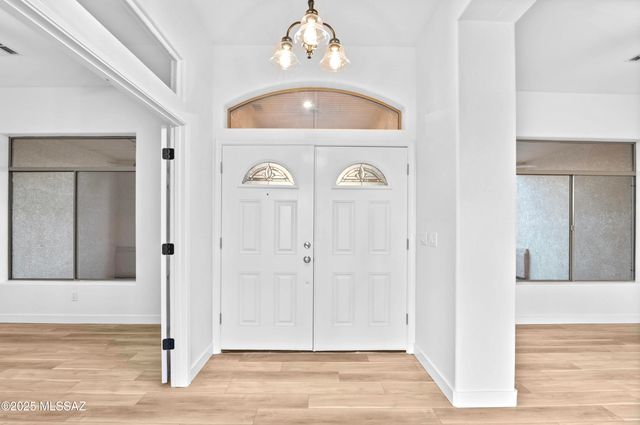 7817 N Vía Laguna Niguel, Tucson, AZ 85743