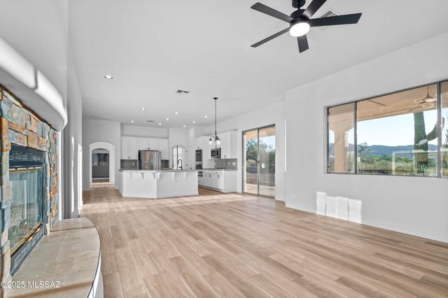 7817 N Vía Laguna Niguel, Tucson, AZ 85743