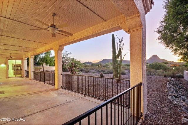 7817 N Vía Laguna Niguel, Tucson, AZ 85743