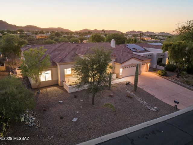 7817 N Vía Laguna Niguel, Tucson, AZ 85743