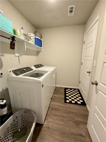 4402 Sackett Avenue, Bentonville, AR 72713