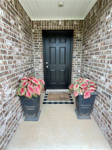 4402 Sackett Avenue, Bentonville, AR 72713