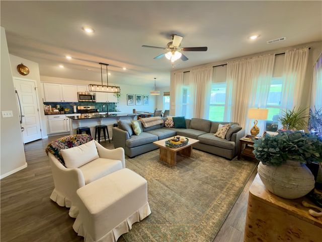 4402 Sackett Avenue, Bentonville, AR 72713