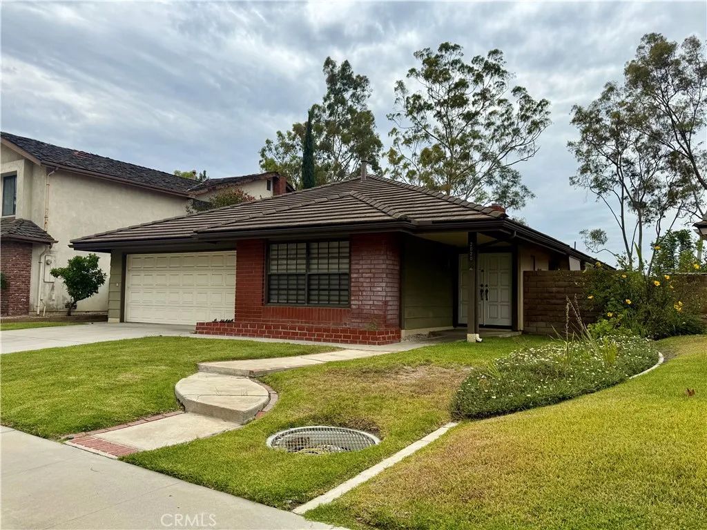 2020 Seaview, Fullerton, CA 92833