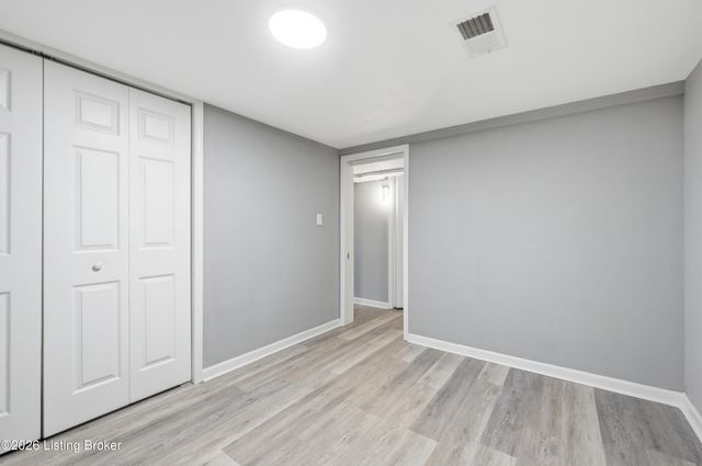 4907 Basking Dr, Louisville, KY 40216