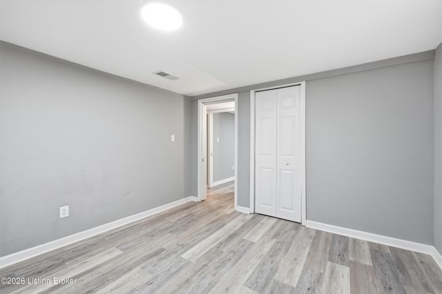 4907 Basking Dr, Louisville, KY 40216