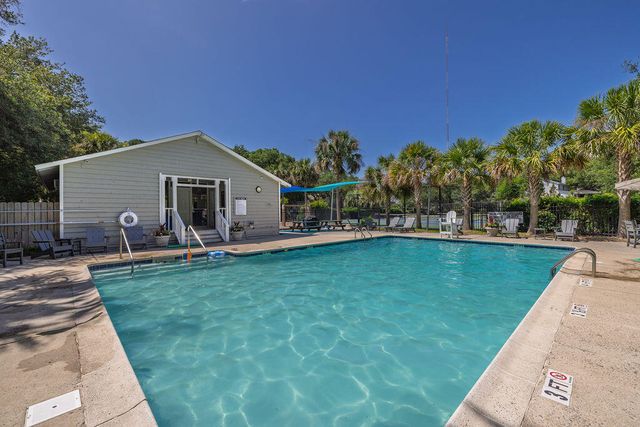 1408 School House Road, Mount Pleasant, SC 29464