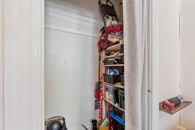 120 Riverway 4, Boston, MA 02215