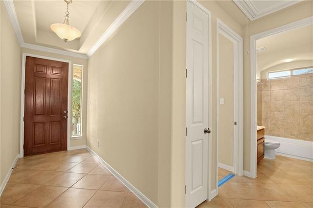112 W Adelanta PL, Round Rock, TX 78681