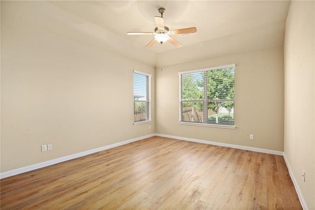 112 W Adelanta PL, Round Rock, TX 78681