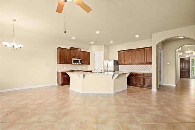 112 W Adelanta PL, Round Rock, TX 78681