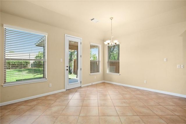 112 W Adelanta PL, Round Rock, TX 78681