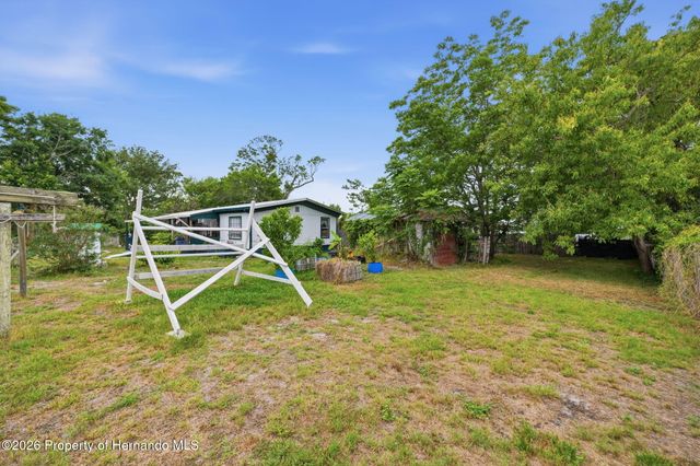 11129 Pine Tree Lane, Port Richey, FL 34668