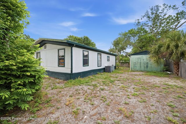 11129 Pine Tree Lane, Port Richey, FL 34668