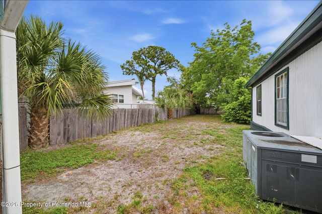 11129 Pine Tree Lane, Port Richey, FL 34668