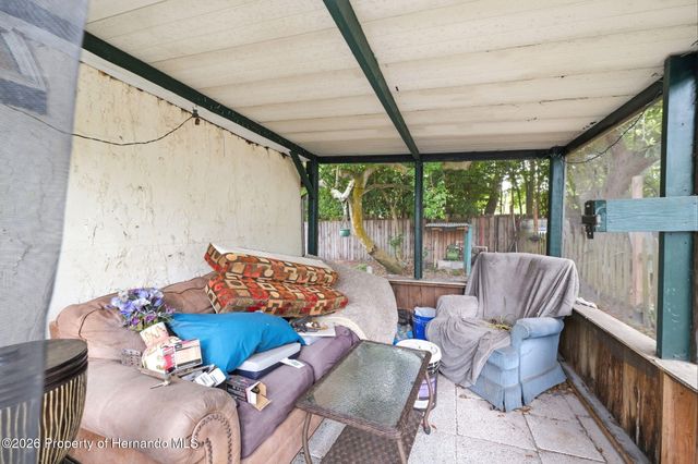 11129 Pine Tree Lane, Port Richey, FL 34668