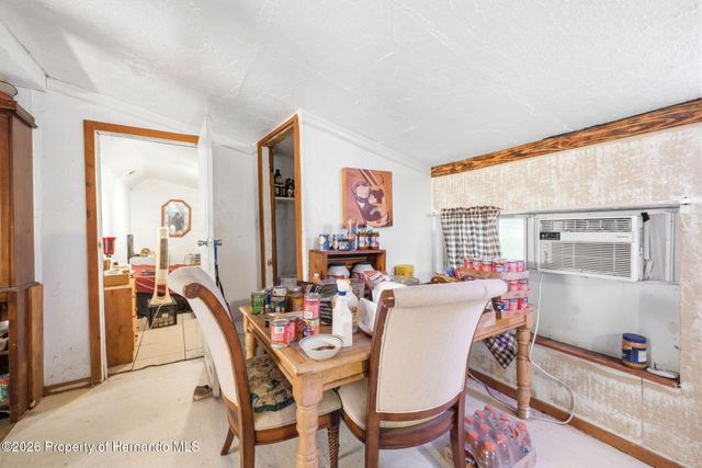 11129 Pine Tree Lane, Port Richey, FL 34668