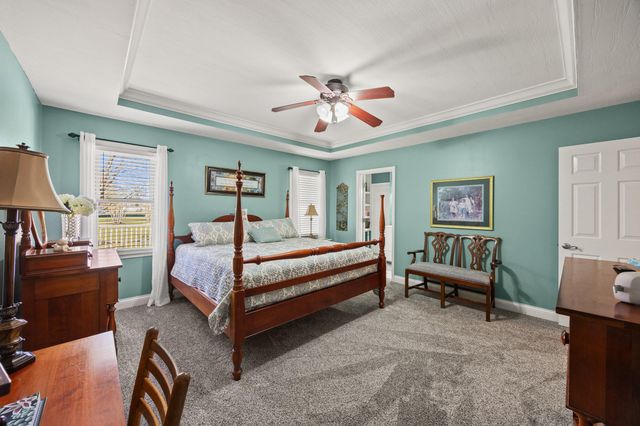 891 W Count Fleet Circle, Danville, KY 40422