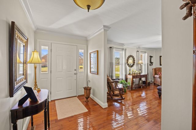 891 W Count Fleet Circle, Danville, KY 40422