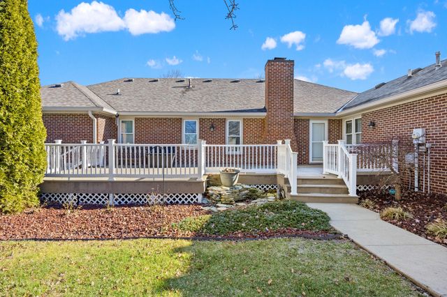 891 W Count Fleet Circle, Danville, KY 40422