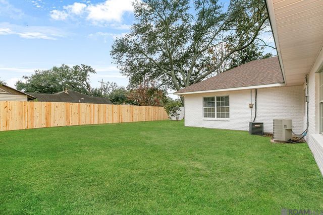 308 S Jefferson Ave, Port Allen, LA 70767