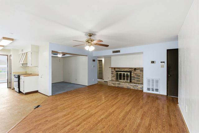 2909 Flagstone Drive, Garland, TX 75044