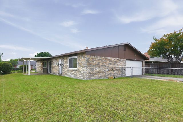 2909 Flagstone Drive, Garland, TX 75044