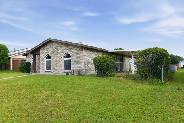 2909 Flagstone Drive, Garland, TX 75044