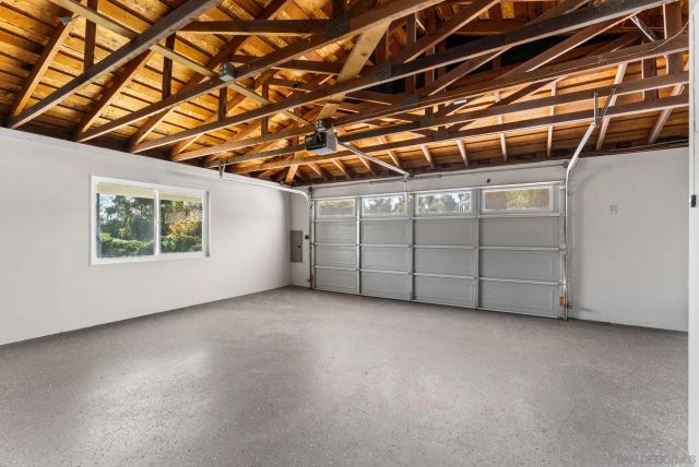 958 Berkshire Ct, Escondido, CA 92025