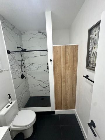 2827 Mckinley St 0, Hollywood, FL 33020