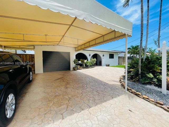 2827 Mckinley St 0, Hollywood, FL 33020